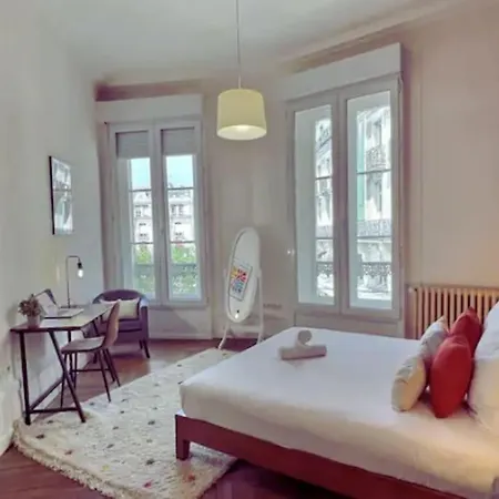 Apartament Pleincentre 4ch 2sdb 9p St Denis *